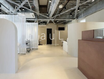 auL(足立区千住)